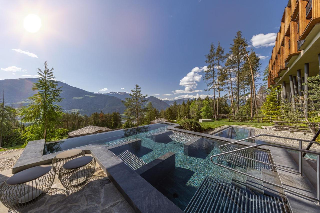 ホテル My Arbor - Dolomites ブレッサノーネ エクステリア 写真 The outdoor pools