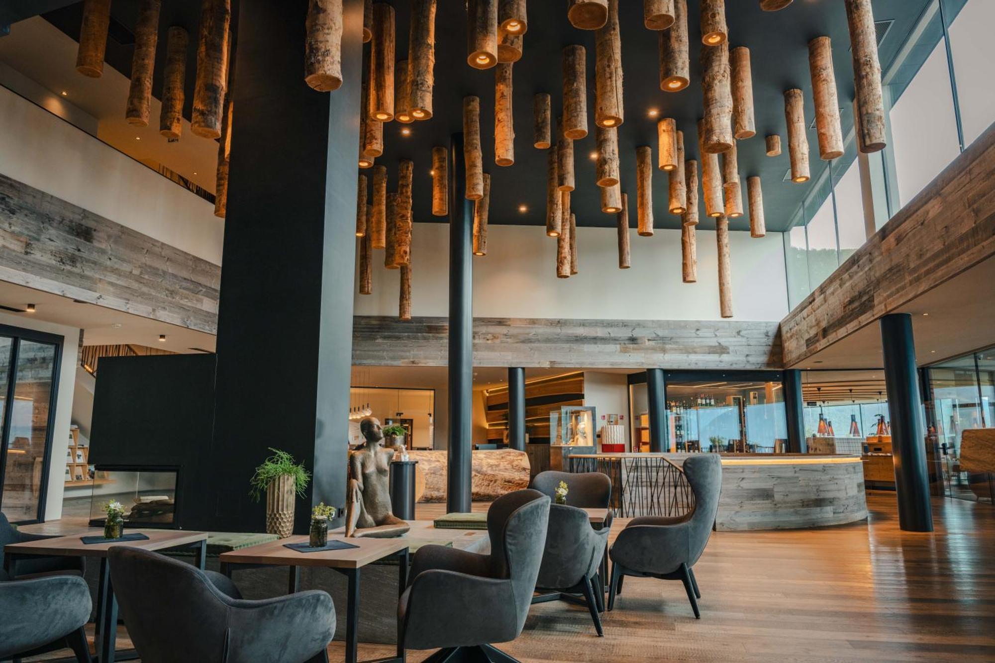 ホテル My Arbor - Dolomites ブレッサノーネ エクステリア 写真 The interior of the restaurant