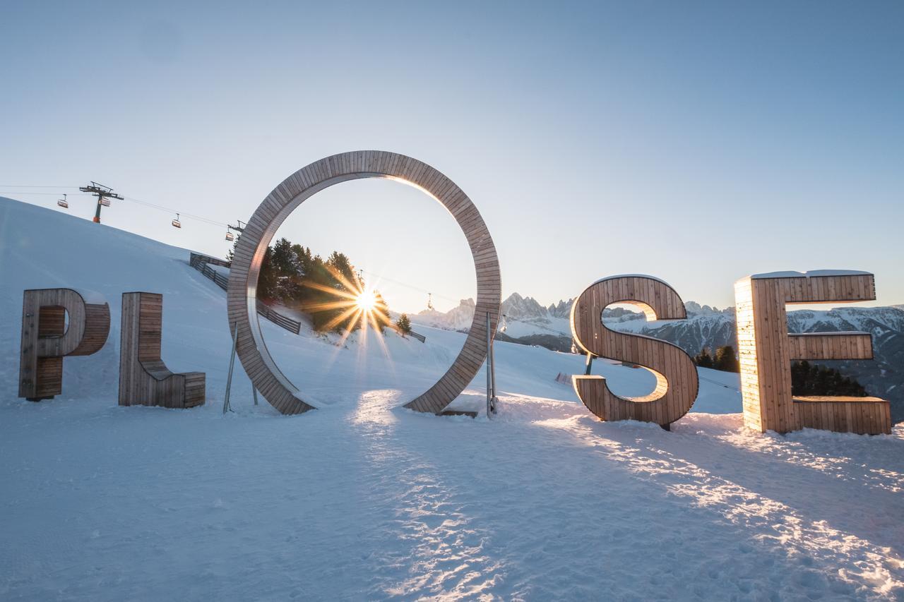 ホテル My Arbor - Dolomites ブレッサノーネ エクステリア 写真 The logo of the resort
